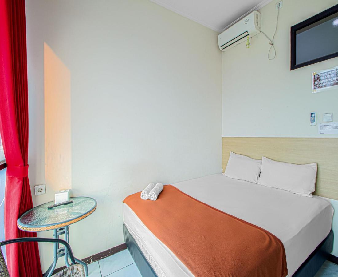 Hotel Bantal Guling Alun Alun Bandung Zewnętrze zdjęcie