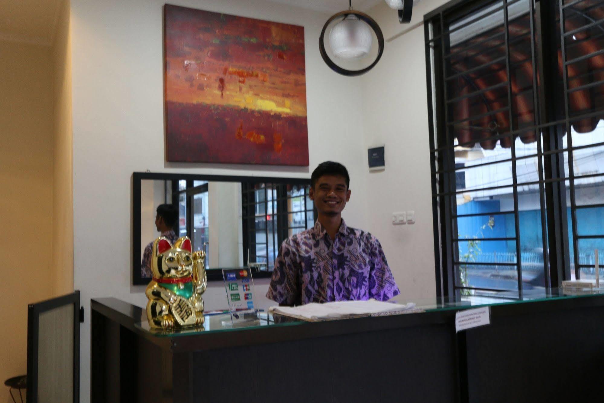 Hotel Bantal Guling Alun Alun Bandung Zewnętrze zdjęcie