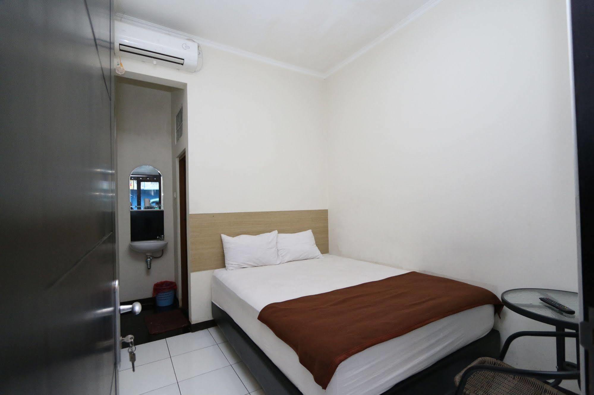 Hotel Bantal Guling Alun Alun Bandung Zewnętrze zdjęcie